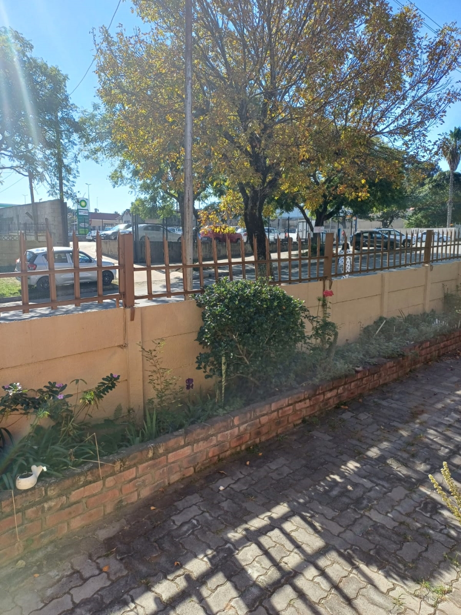 3 Bedroom Property for Sale in King Williams Town Central Eastern Cape